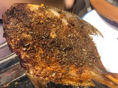 铁板平鱼-百味源炭火烤翅 ·夜市大排档(酒仙桥店)