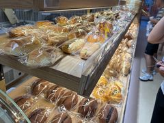 -小飞象面包公社(珠江路金鹰店)