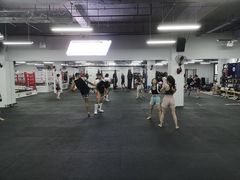 -FIGHTMAN格斗俱乐部(长宁临空店)