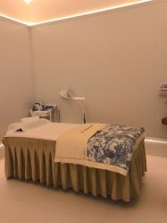 -苑苑vbeauty科技美容SPA
