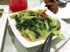 -半岛海鲜酒家