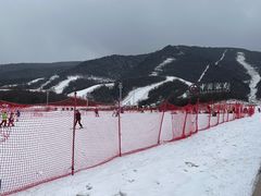 -鳌山滑雪度假区