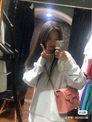 -时尚殿堂明星门店
