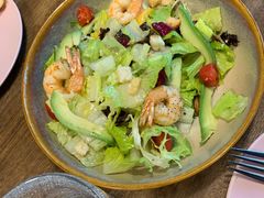 柠檬汁拌扒鲜虾牛油果沙拉-G+KITCHEN(龙湖狮山天街店)