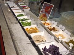 -飨食汇全日制餐厅·昆山皇冠假日酒店(九方店)