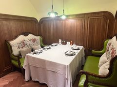 -马克西姆俄罗斯餐厅(通亚街店)