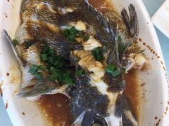 -渔中舟海鲜大排档(普陀沈家门店)
