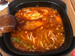 -阿香米线(大唐西市大润发店)