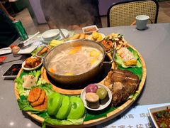 -椰小鸡·琼州糟粕醋·火锅(美兰缤纷城店)