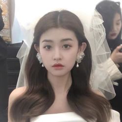 -唯一旅拍·颂当代影像艺术中心(上城店)