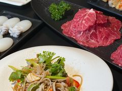 -鲜入唯煮·港式海鲜牛肉火锅(金宝街店)