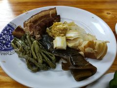 -王胖儿甏肉干饭(总店)