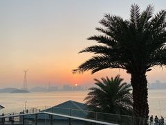 -荣誉海鲜酒楼(海湾店)