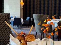 -AZUR聚(香格里拉饭店)