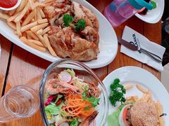 巴伐利亚特色烤鸡-PAULANER普拉那德国啤酒花园(千玺广场店)