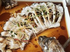 -莲餐厅·湖北菜·潜江小龙虾店(愚园路店)