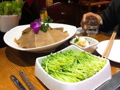 -洪焱重庆老火锅(万福花园店)