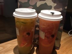 超级水果四季春-喜茶(上海正大广场店)