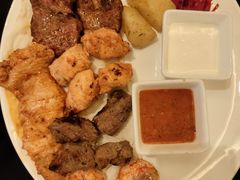 -Efes Turkish & Mediterranean Cuisine 艾菲斯餐厅(陆家嘴店)