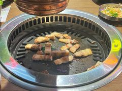 -香猪坊韩国烤肉专属门店(魏公村店)