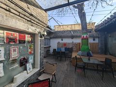 -脚下咖啡·CHILL酒馆(灵光东巷店)