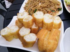 -洲心明记烧肉大粥