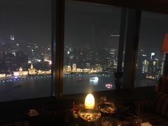 景观位-FLAIR顶层餐厅酒吧(浦东丽思卡尔顿酒店)