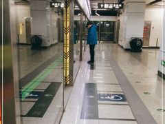 -白石桥南(地铁站)