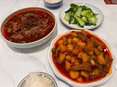 -犇逸·乐山跷脚牛肉·四川现炒(览海店)