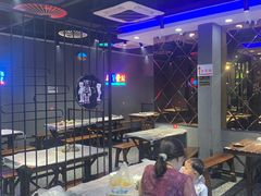 -老街烧烤大排档·地道湖北菜·龙虾馆(汉口火车站店)