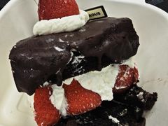 法式巧克力草莓奶油蛋糕-TRUFFE BOULANGERIE by B&C 松露与面包(港汇店)