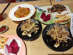 -暖食光·台式家庭餐厅·生日主题店(万达店)
