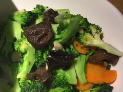 -坛宗剁椒鱼头(河西王府井店)