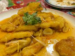 -闯关东东北农家菜(崂山石老人店)