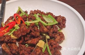 Stir-Fried Beef with Fresh Chilies