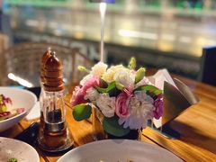 -MONICH牛排融合餐厅(和义大道购物中心店)