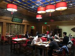 大堂-那家小馆•北京菜•烤鸭(中关村店)
