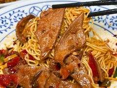 -李与白包子铺(桐梓林店)