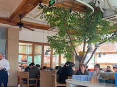 -蜜桃餐厅·伴山(湖滨商业街店)