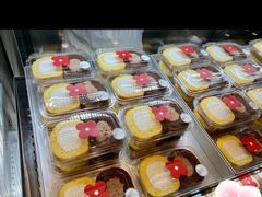 王炸·瑞士卷2.0-红花点心局(护国寺店)