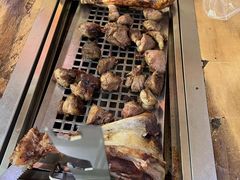 -清真·东拉黑炭火烤羊腿(世通·国际店)