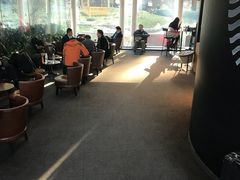大堂-星巴克(北京西大望路温特莱店)