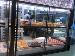 面包甜点陈列柜-奈雪的茶(亨特国际广场店)