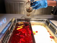 菌汤红油鸳鸯锅-渡娘火锅(大兴大悦春风里店)