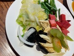 -清真吴记门钉肉饼·喜多利