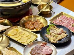 -胡悦里韩式烤肉(芝罘万达广场店)