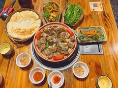 -阿婆情腊排骨火锅(金虹路店)