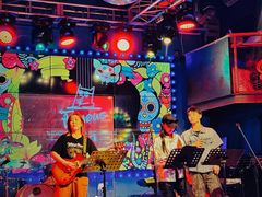 -Famous肥猫墨西哥音乐餐吧(五棵松华熙LIVE店)