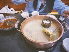 -朴小妹人参鸡汤火锅(长白山万达店)