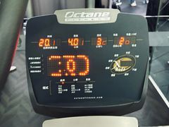 -美航国际健身(北京华联店)